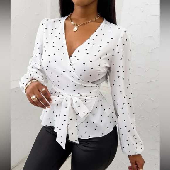 Hearts print belted peplum blouse - Picture 16 of 16